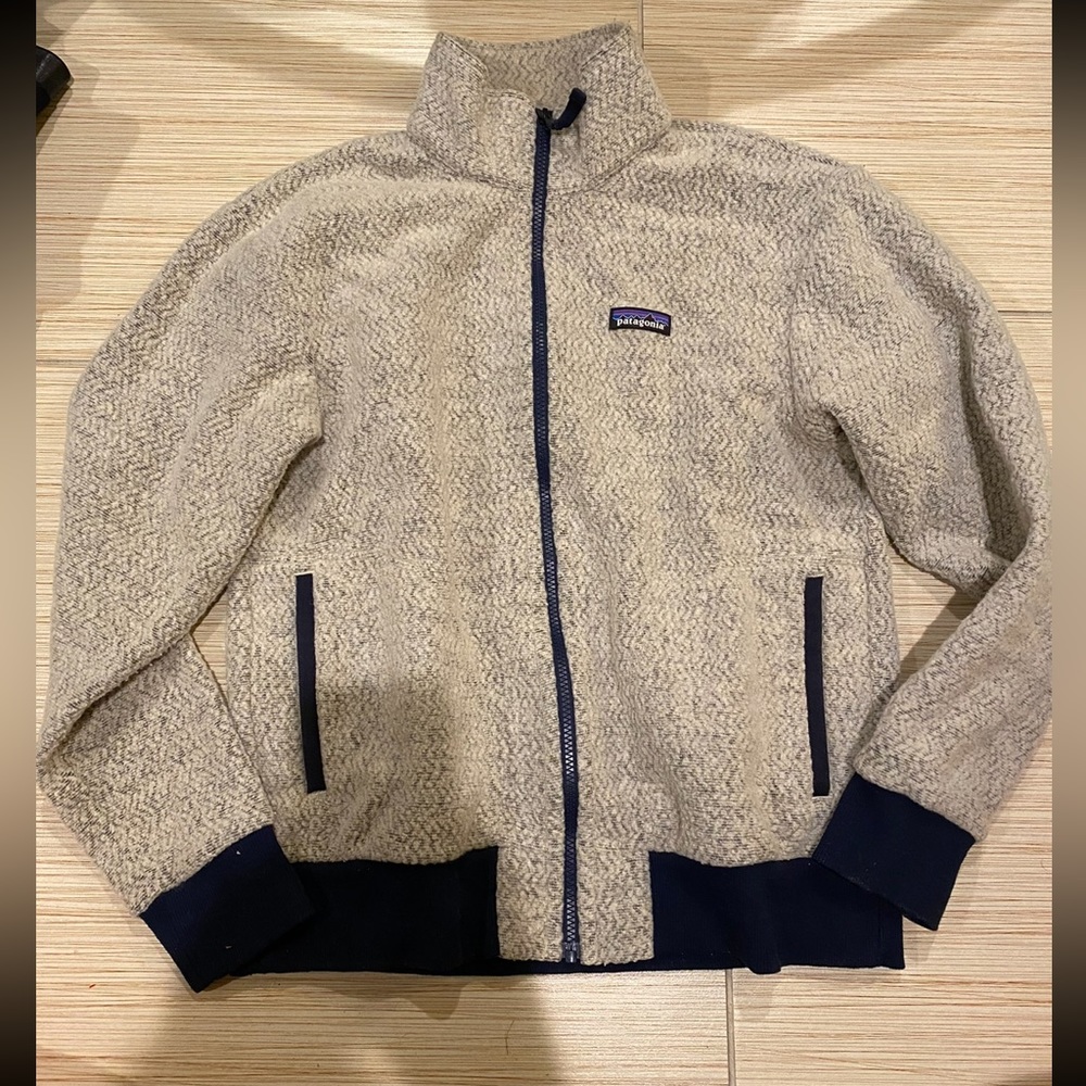Patagonia Zip Up Fleece Jacket - Picture 1 of 6
